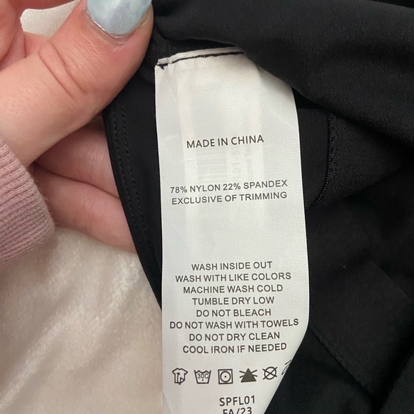 New! Quince Ultra-Form High-Neck Cropped Tank top black nwt 3575 - Picture 11 of 11